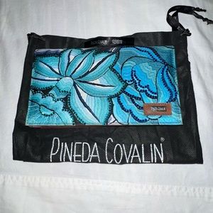 BEAUTIFUL PINEDA COVALIN CHRYSTALS CLUTCH